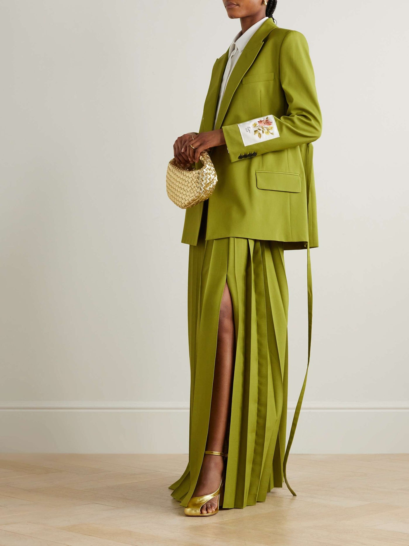 High Waisted Loose Pleated Solid Color Split-Side Skirts