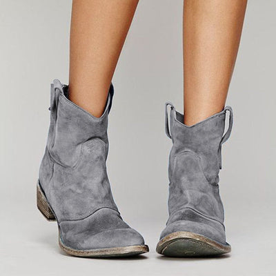 Abigail  – Timeless Ankle Boots