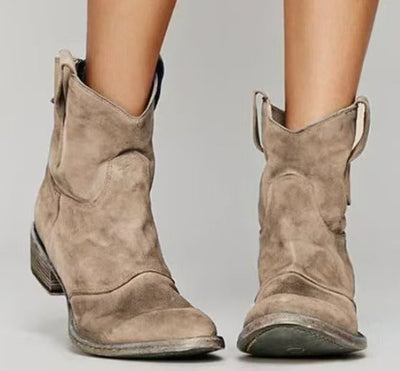 Abigail  – Timeless Ankle Boots